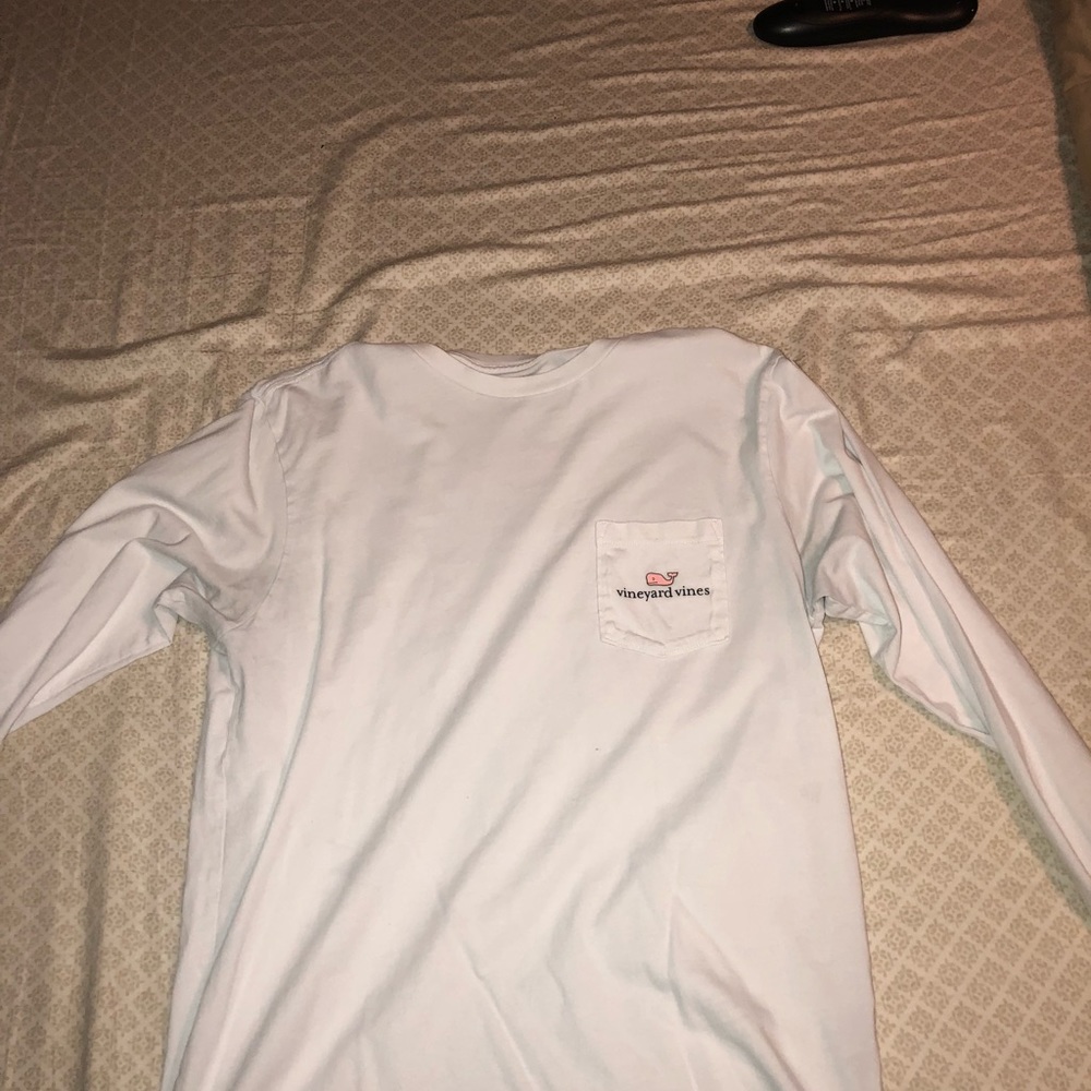 Vineyard vines long sleeve T-shirt
